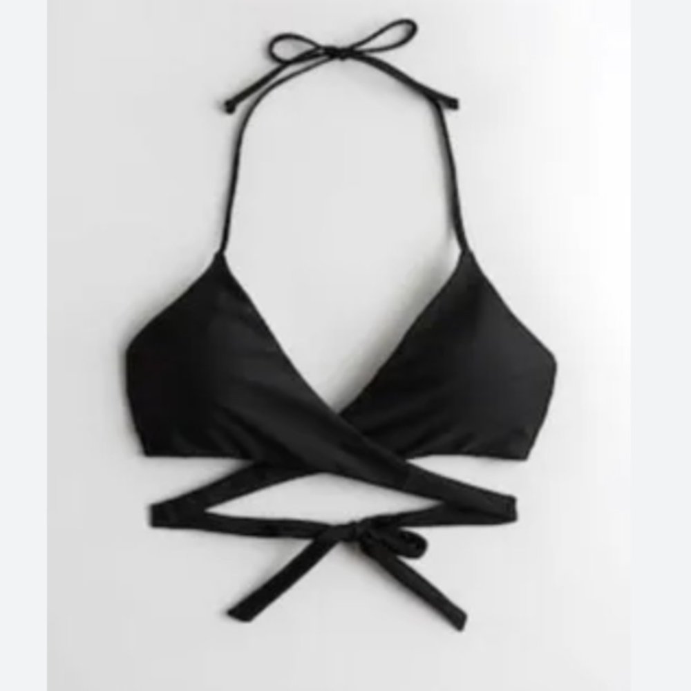Hollister Wrap Black Triangle Bikini Top (xxs)
